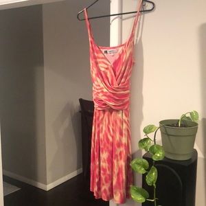 Jennifer Lopez pink wrap summer dress